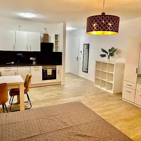 Moderne 1-zi Stadtwohnung *